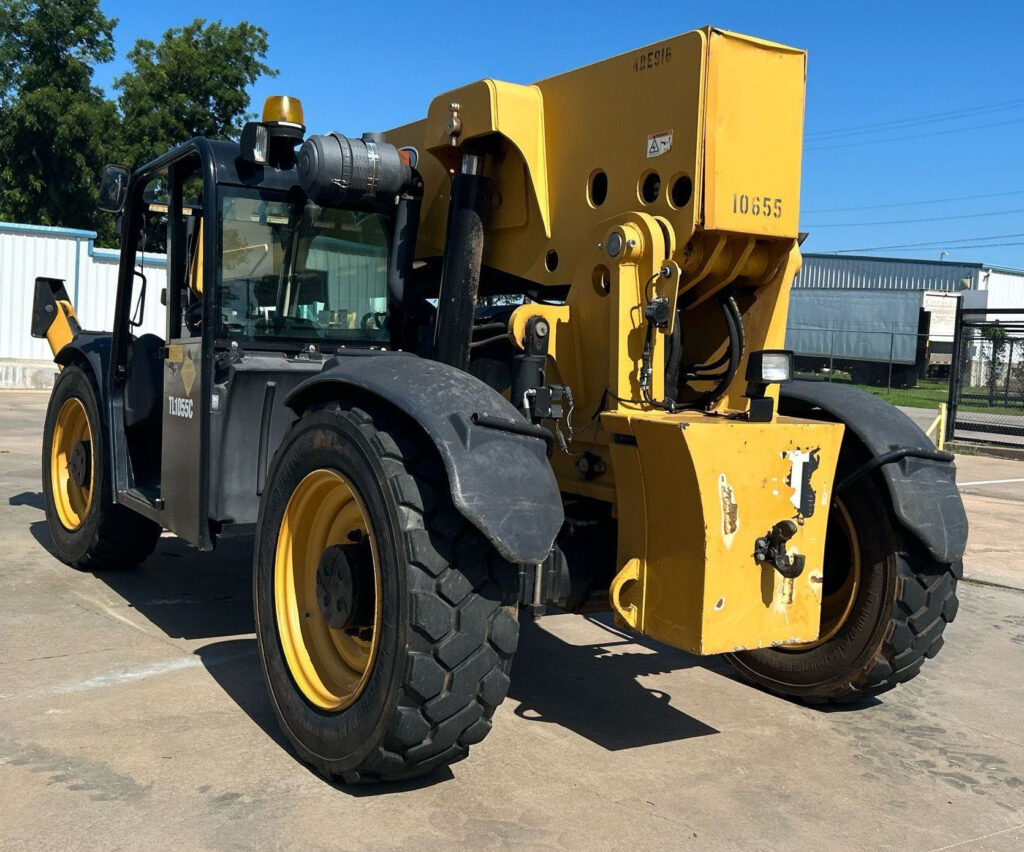 2013 Caterpillar TL1055C